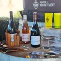 Bouteilles de vins et autres produits de l'Escape Game Apéro