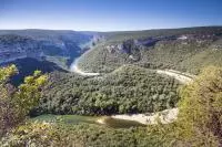 Vue sur les gorges de l'Ardèche