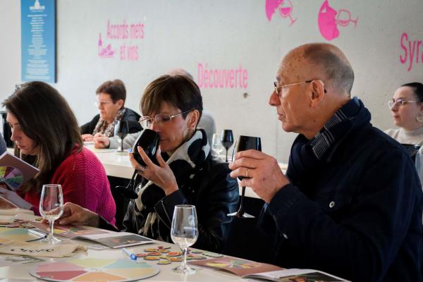 Tasting initiation for young and old at Néovinum