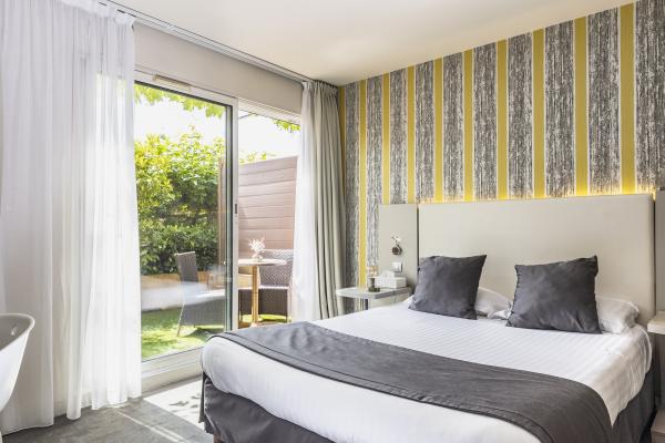 Hôtel-Restaurant Le Carré d'Alethius