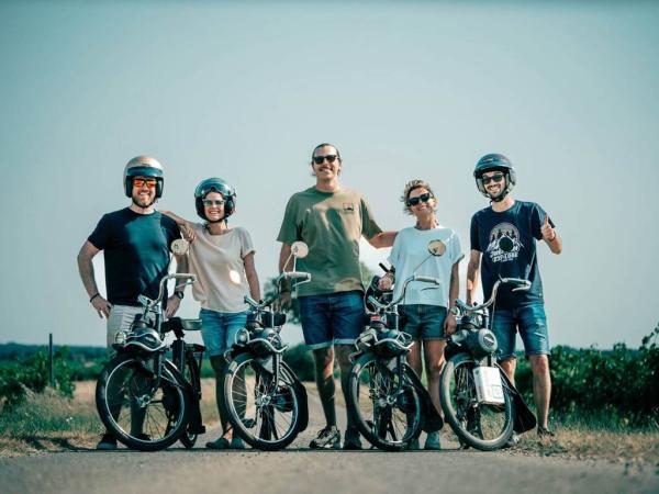 Balade en solex et dégustation de vin